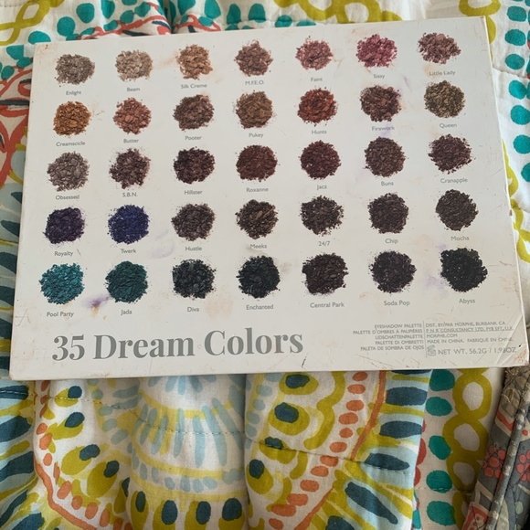Morphe x Jaclyn Hill Eyeshadow Palette - Picture 3 of 4